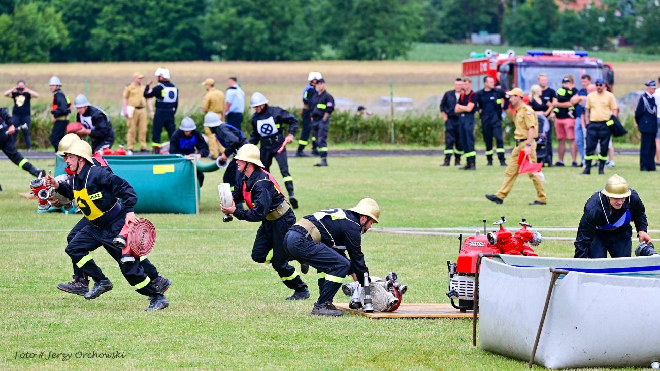Zobacz te emocje. Strażacka rywalizacja na zdjęciach