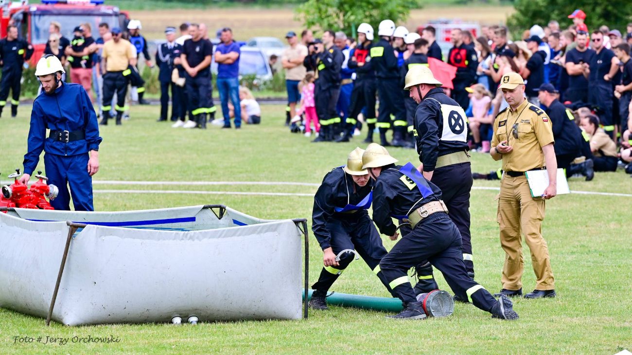 Zobacz te emocje. Strażacka rywalizacja na zdjęciach