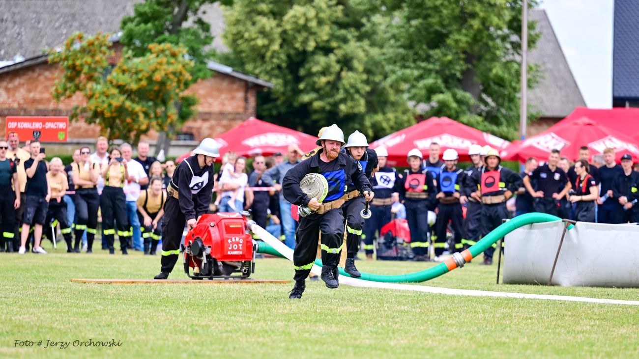 Zobacz te emocje. Strażacka rywalizacja na zdjęciach