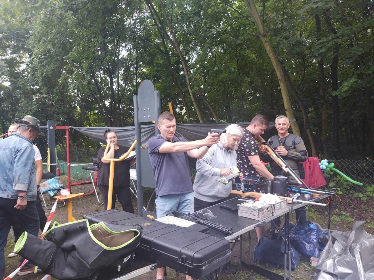 Pogoda im nie przeszkodziła. Świetna zabawa na Róży