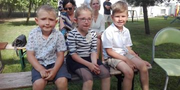 Uroczyste zakończenie u Małych Odkrywców w Piotrowicach