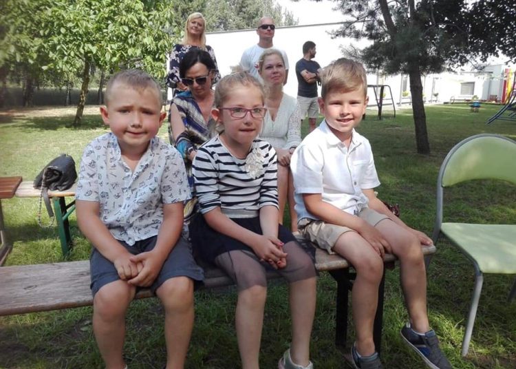 Uroczyste zakończenie u Małych Odkrywców w Piotrowicach