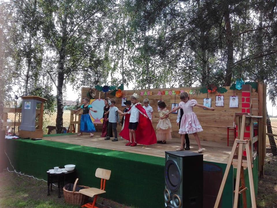 Uroczyste zakończenie u Małych Odkrywców w Piotrowicach