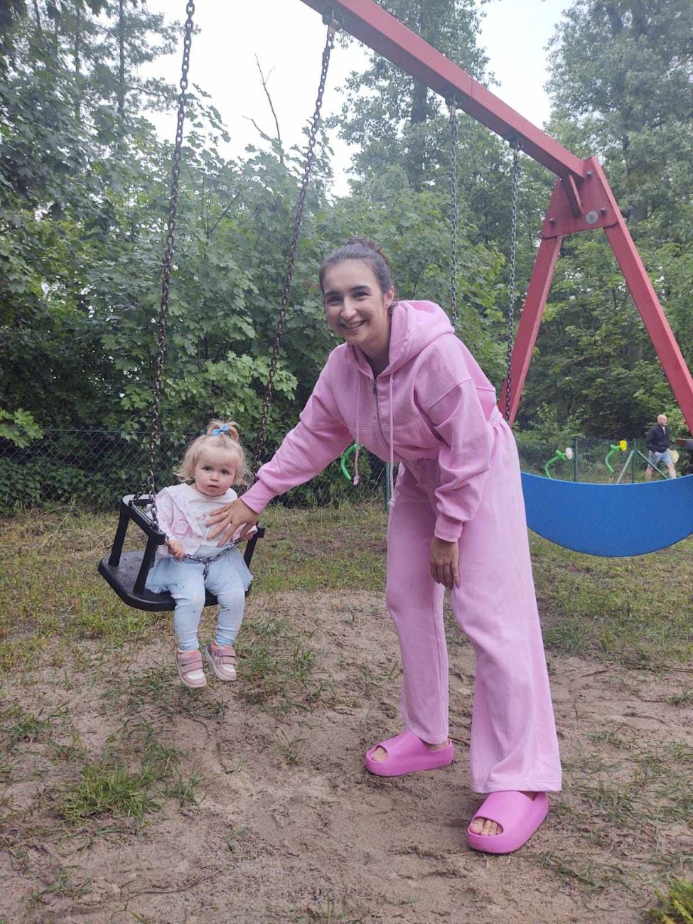 Pogoda im nie przeszkodziła. Świetna zabawa na Róży