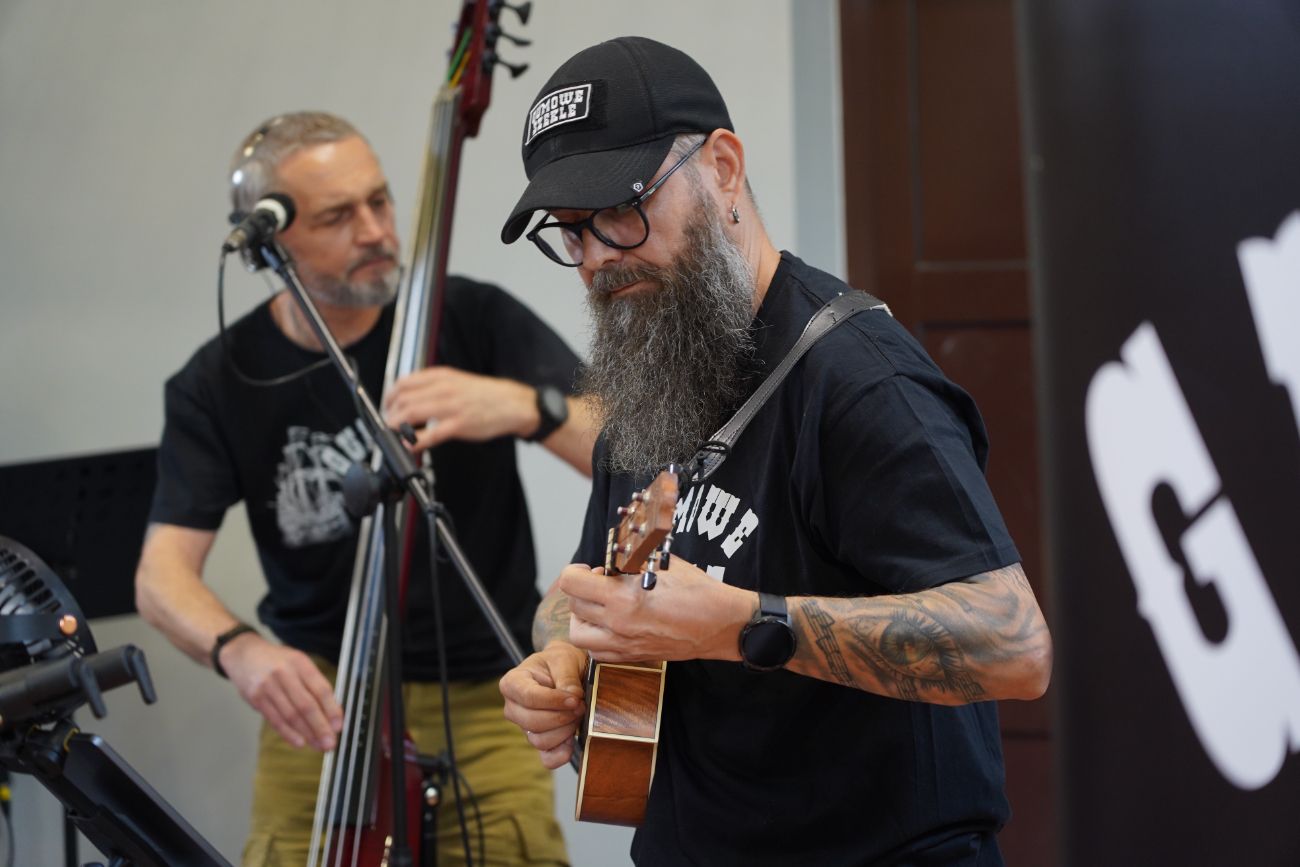 Rodzinnie w Jedynce. Zagrały Gumowe Szekle ZDJĘCIA
