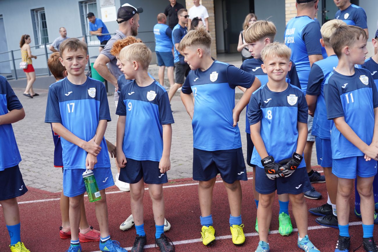 Świętują piłkarze i całe rodziny. Trwa piknik SKP