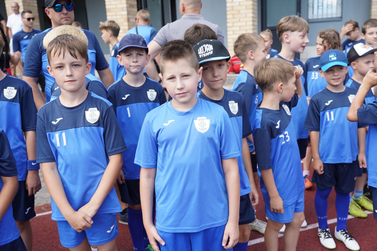 Świętują piłkarze i całe rodziny. Trwa piknik SKP