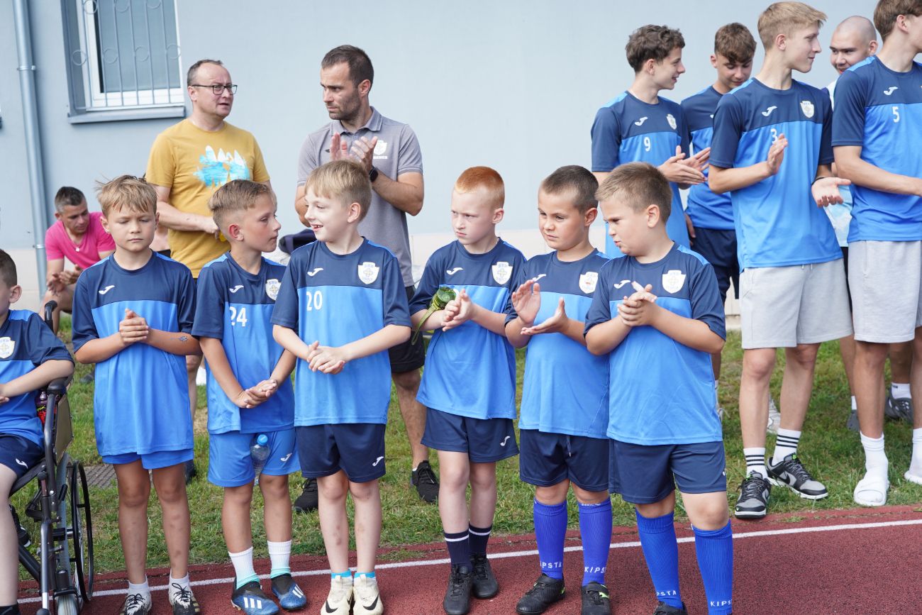 Świętują piłkarze i całe rodziny. Trwa piknik SKP