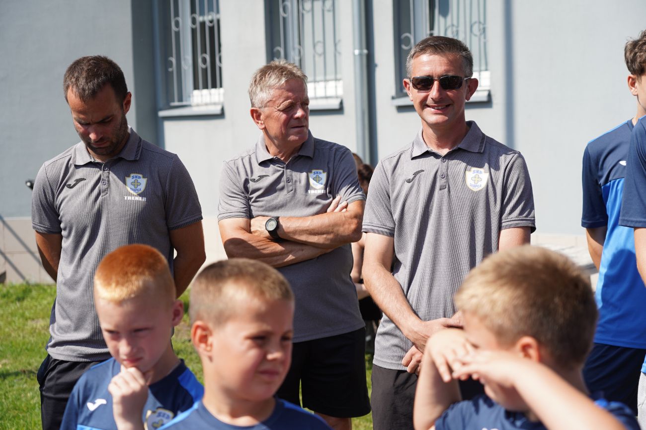 Świętują piłkarze i całe rodziny. Trwa piknik SKP