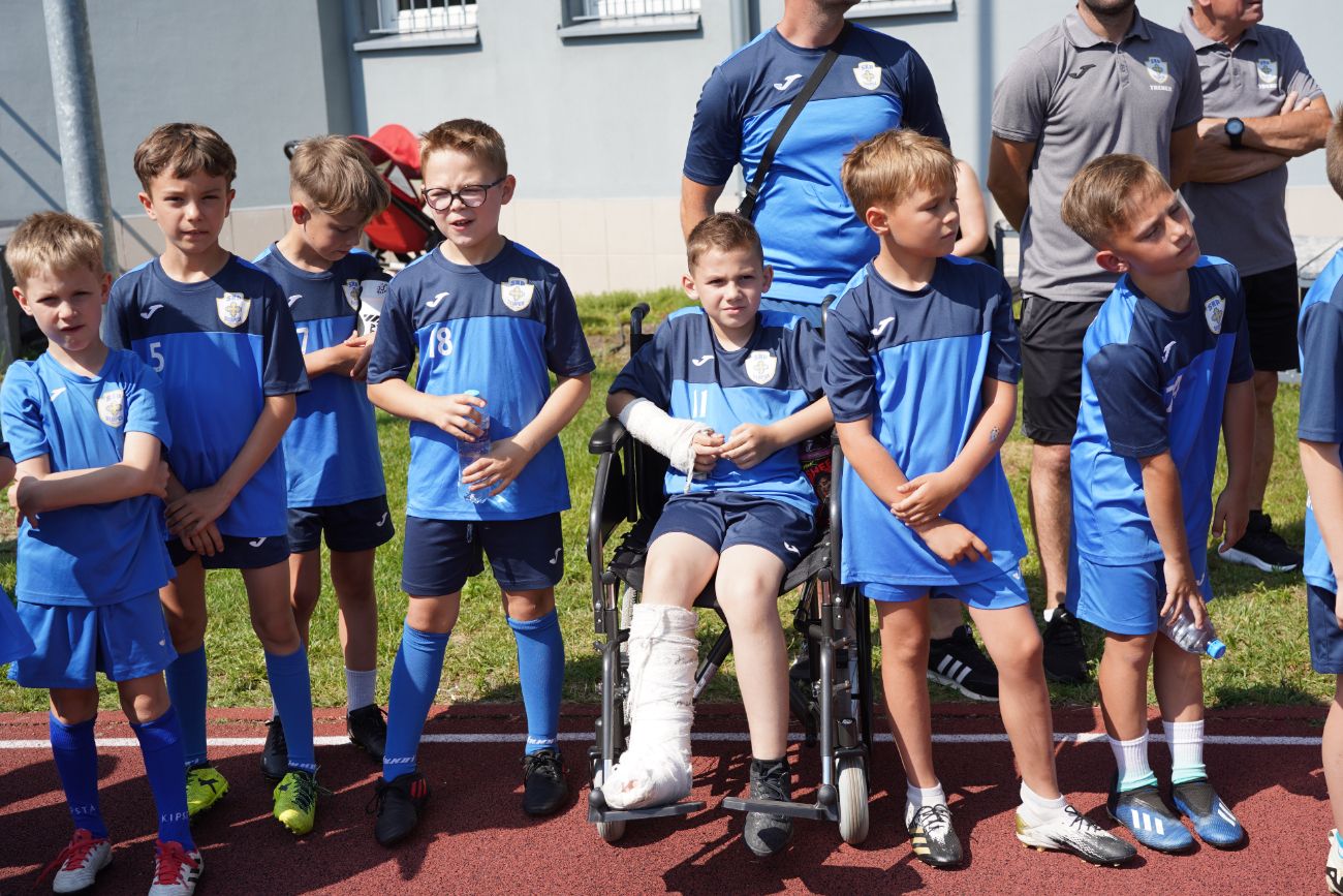 Świętują piłkarze i całe rodziny. Trwa piknik SKP