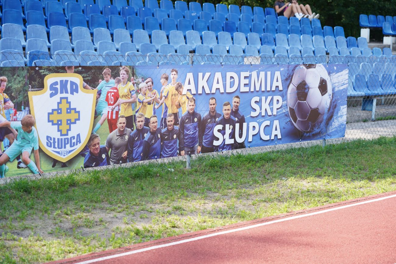 Świętują piłkarze i całe rodziny. Trwa piknik SKP