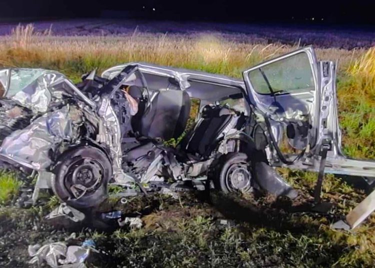 Tyle zostało z samochodów. Zdjęcia z tragicznego wypadku