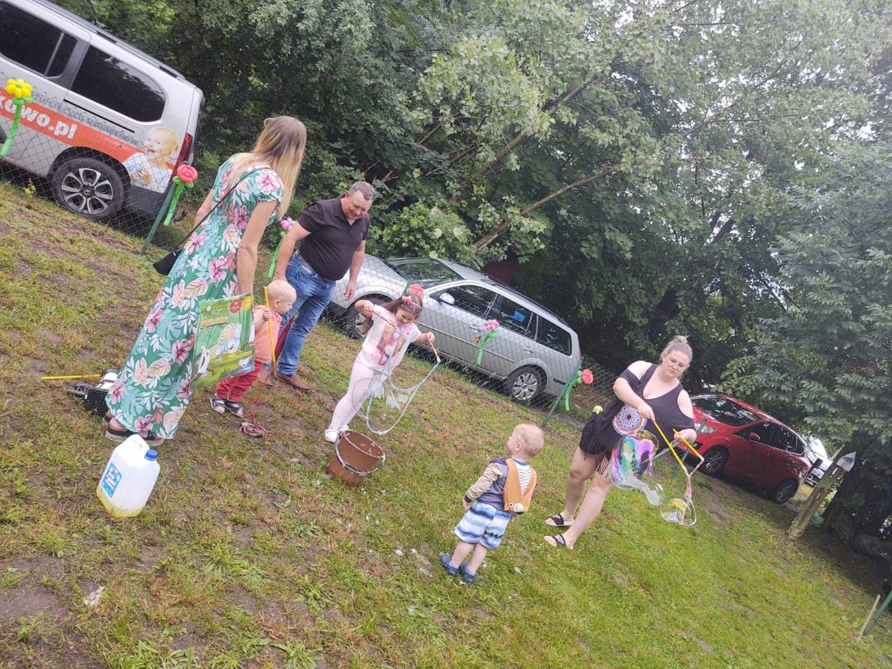 Pogoda im nie przeszkodziła. Świetna zabawa na Róży