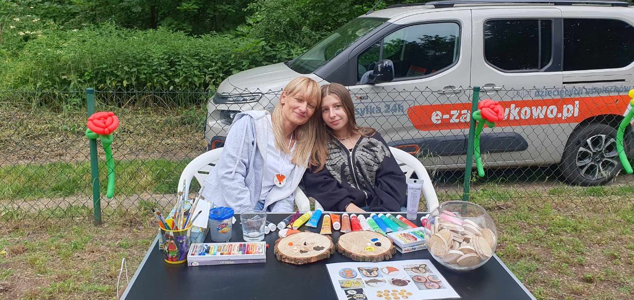 Pogoda im nie przeszkodziła. Świetna zabawa na Róży