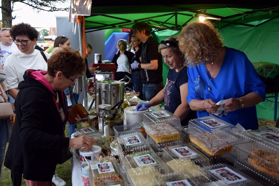 Sukces festynu na powitanie lata. Zebrali niemałe pieniądze