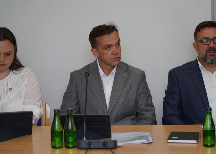 Ta ulica się korkuje. Radny ma pomysł na udrożnienie ruchu