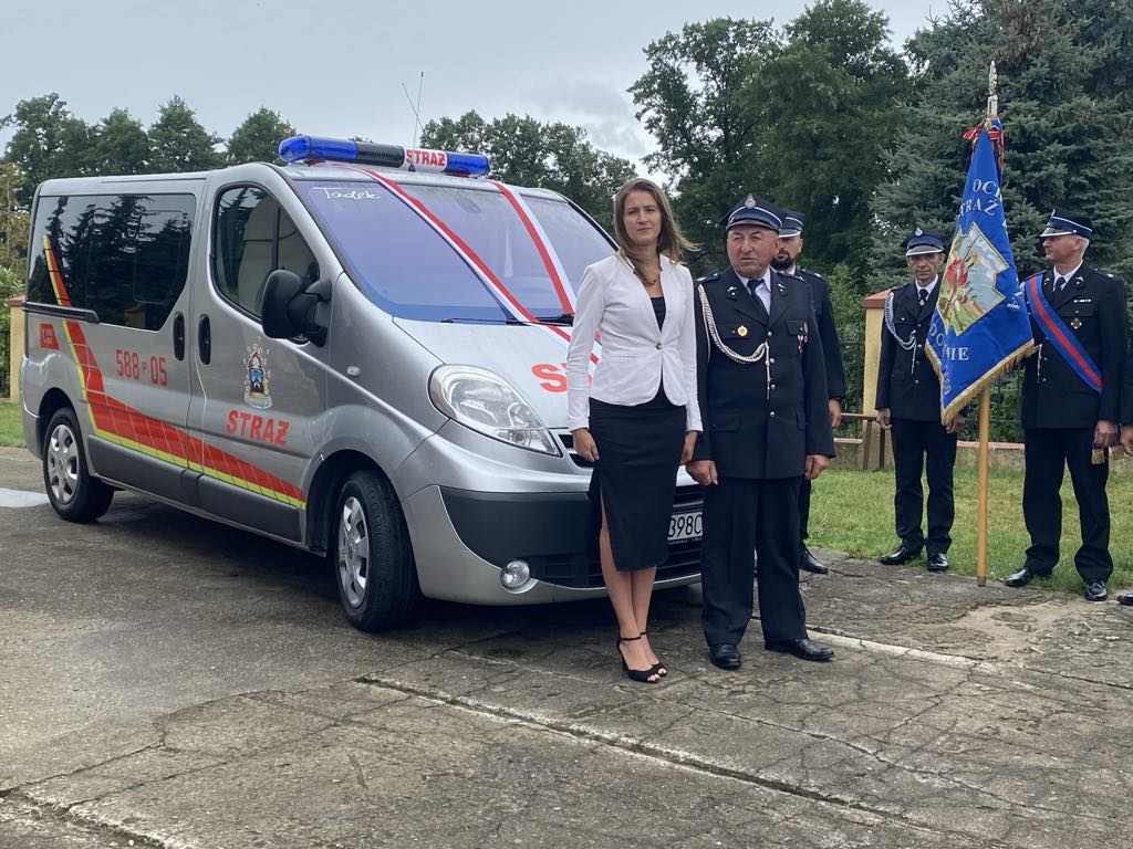 Poświęcili auto w Młodojewie