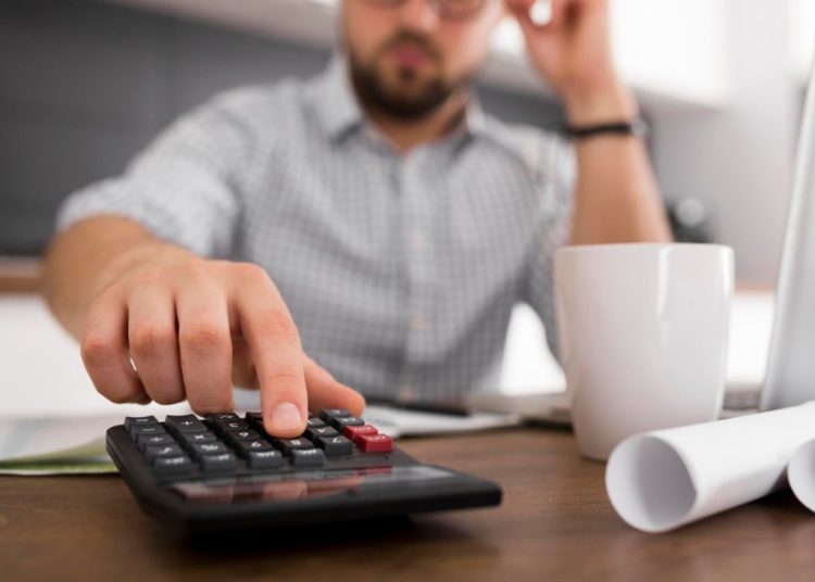 Doradztwo podatkowe – dlaczego korzysta z niego tak wiele firm?