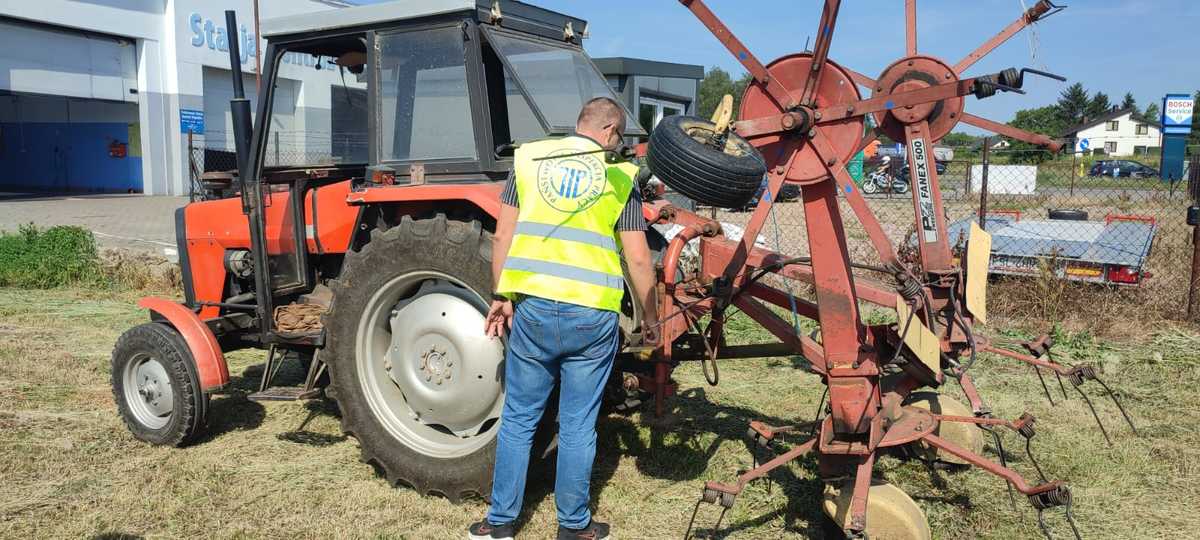 Policja i inspekcja pracy u rolników