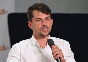 Poseł Kołodziejczak pyta starostę. Chodzi o drogę do autostrady A2