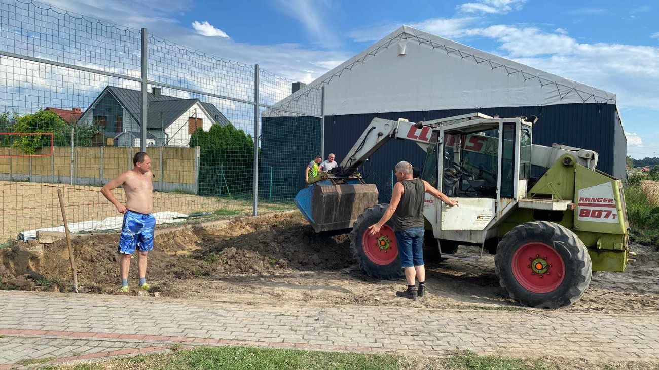 Cienin inwestuje w wiatę grillową