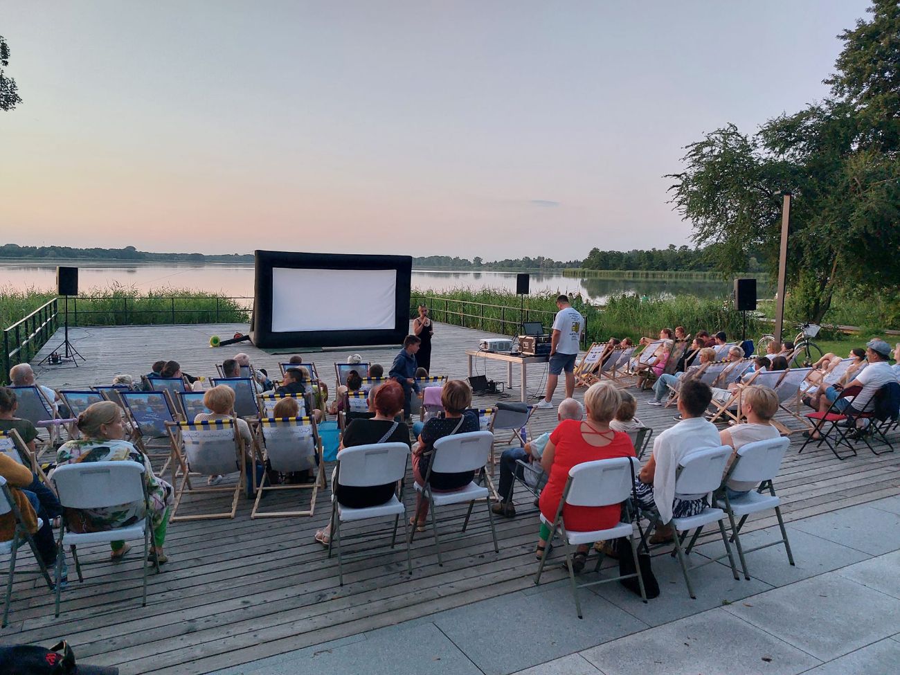Były koncerty, teraz kino. Kolejna atrakcja na promenadzie