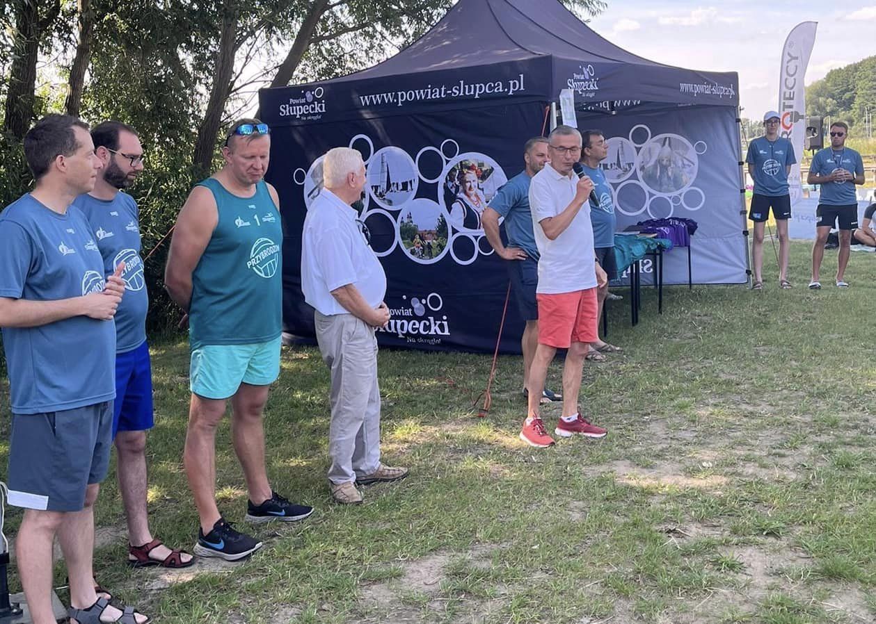 Trwa turniej w Przybrodzinie. Grają zawodnicy z całej Polski