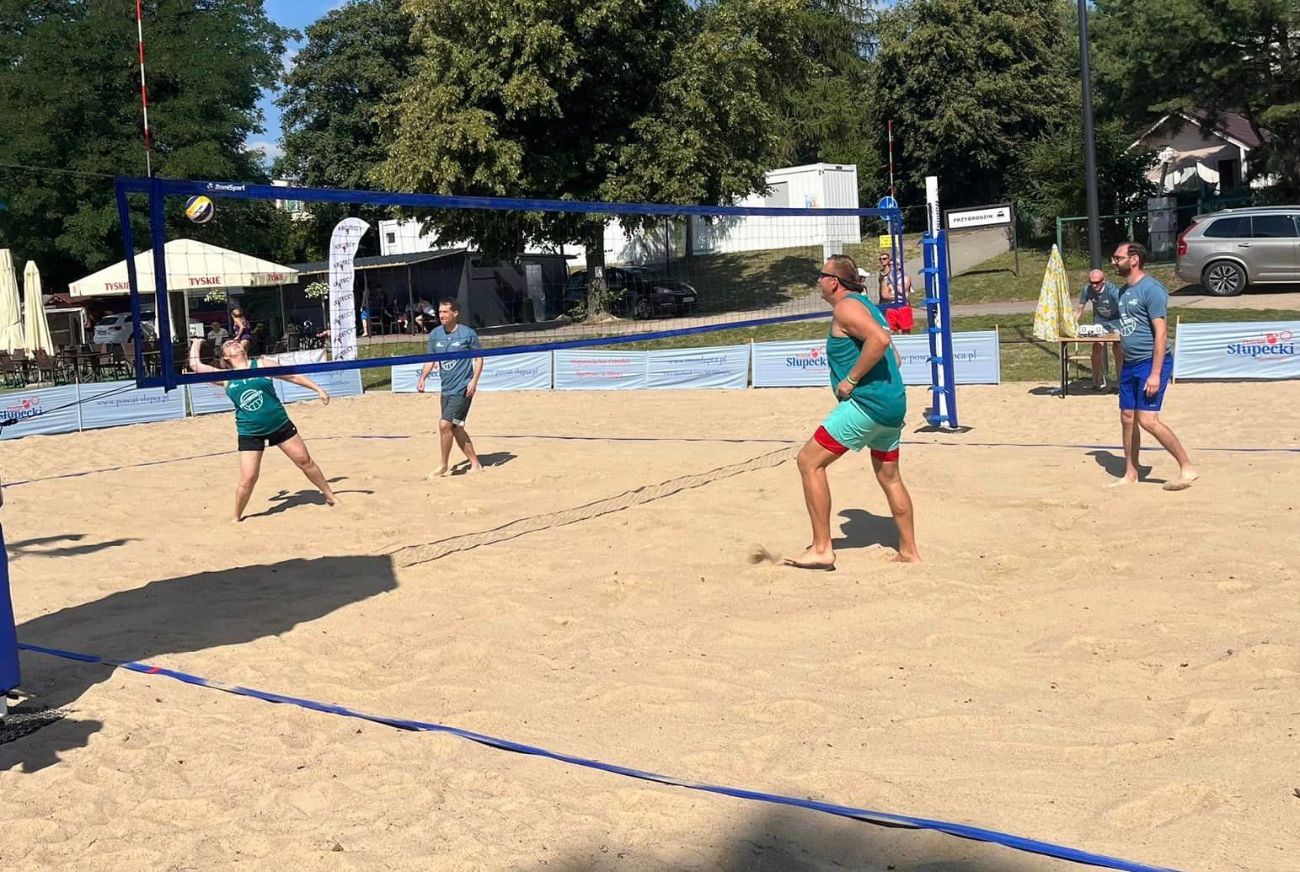 Trwa turniej w Przybrodzinie. Grają zawodnicy z całej Polski