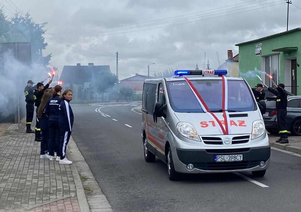 Poświęcili auto w Młodojewie