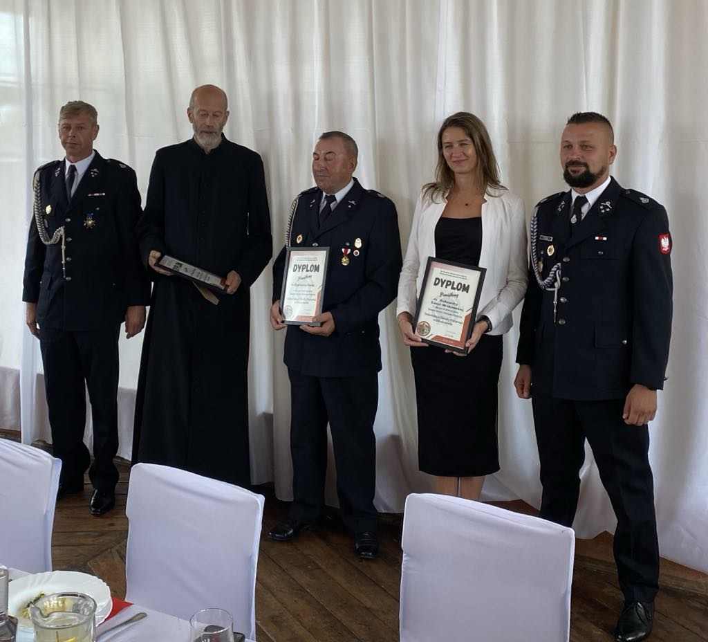 Poświęcili auto w Młodojewie