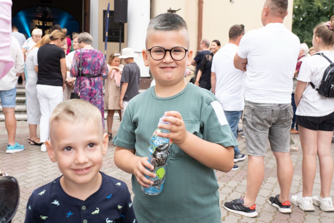 Gwiazdy wystąpiły w kościele. SMU Strzałkowo świętuje jubileusz ZDJĘCIA