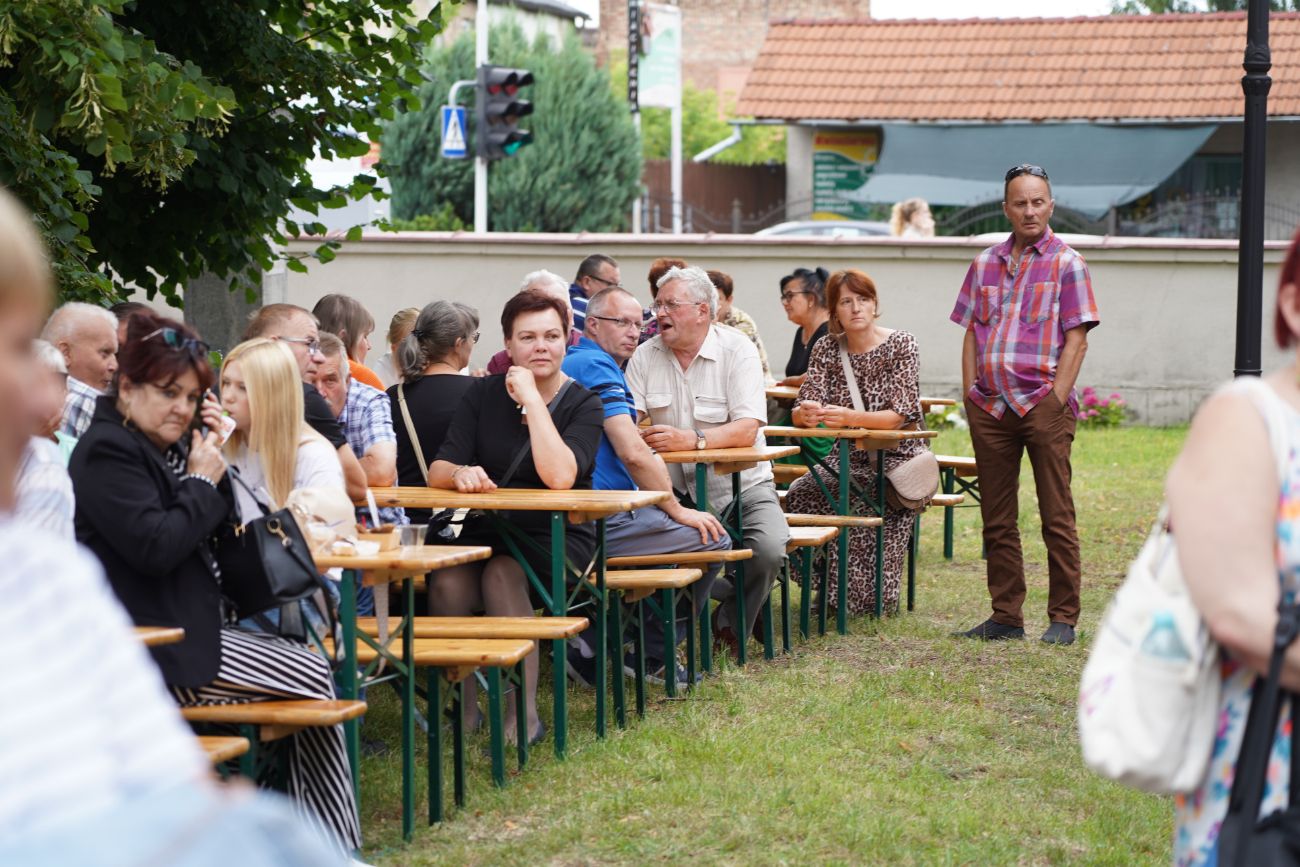 Gwiazdy wystąpiły w kościele. SMU Strzałkowo świętuje jubileusz ZDJĘCIA