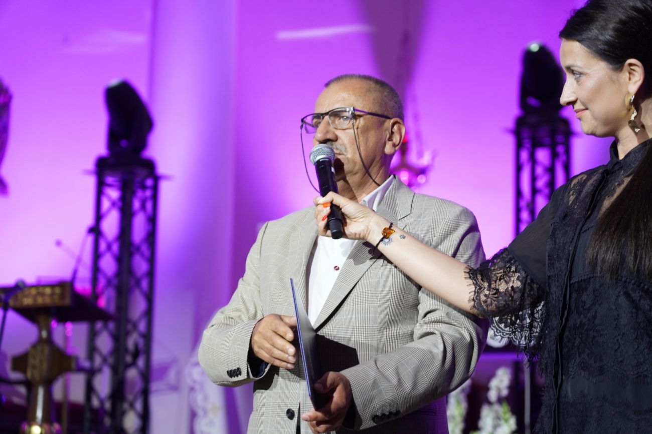 Gwiazdy wystąpiły w kościele. SMU Strzałkowo świętuje jubileusz ZDJĘCIA