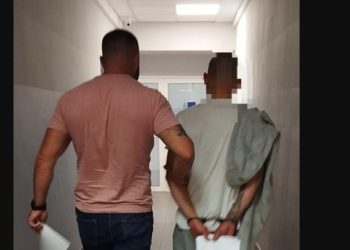 W okolicy: Najpierw kradli tablice, potem paliwo