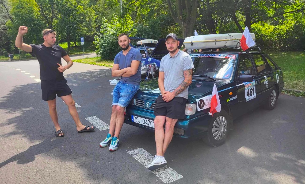 Starym polonezem pojechali do Norwegii. Jutro meta