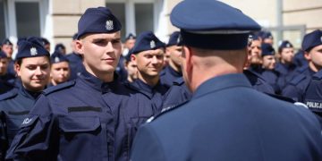 Nowy policjant w słupeckiej komendzie