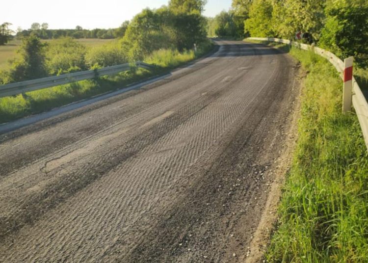 Wznowią prace na drodze Ląd-Zagórów. Będą utrudnienia