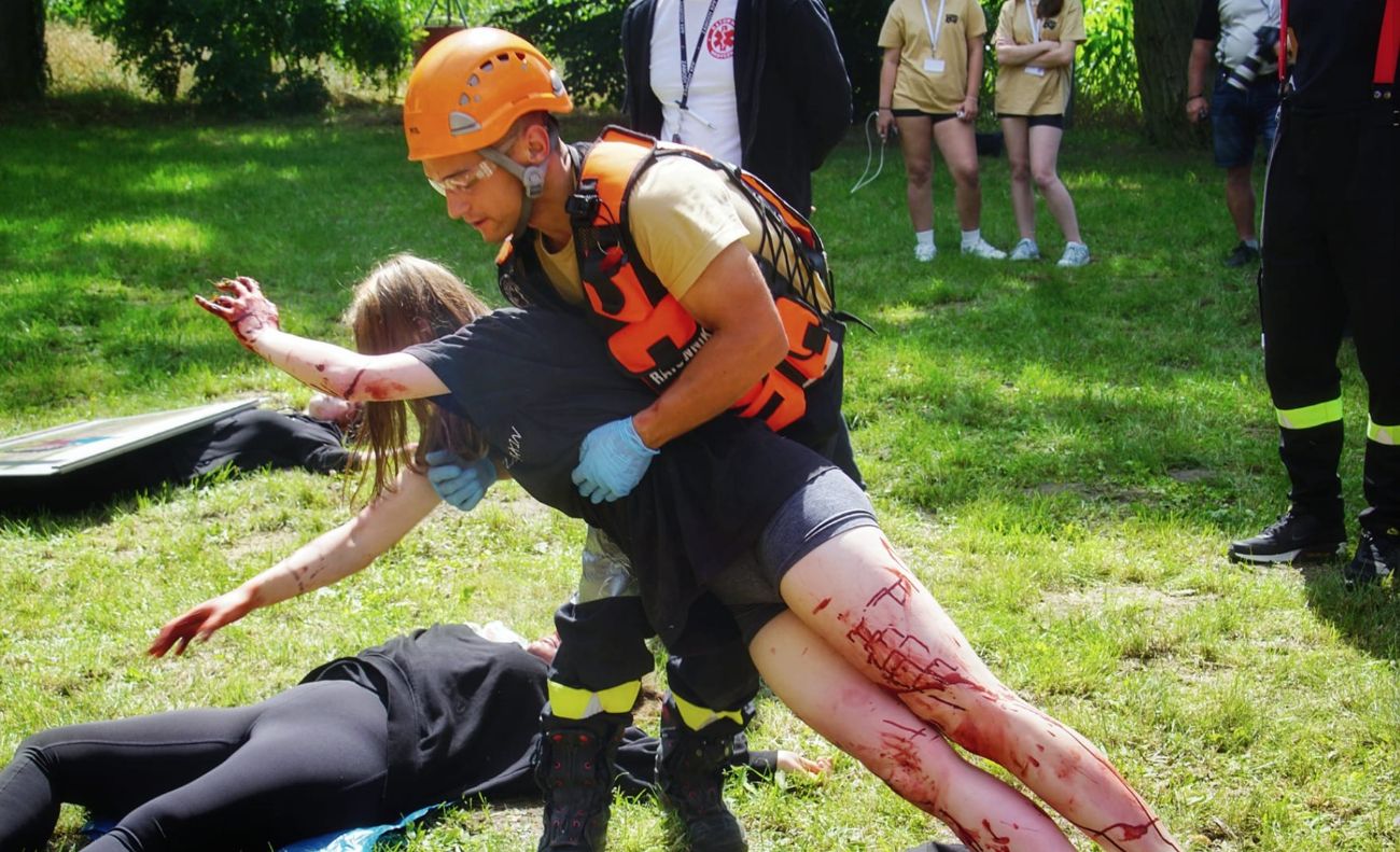 Bandycki atak, udar i śpiączka. Ratownicy w akcji