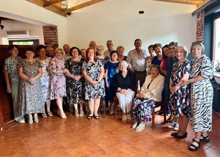 45 lat temu ukończyli szkołę. Znowu się spotkali