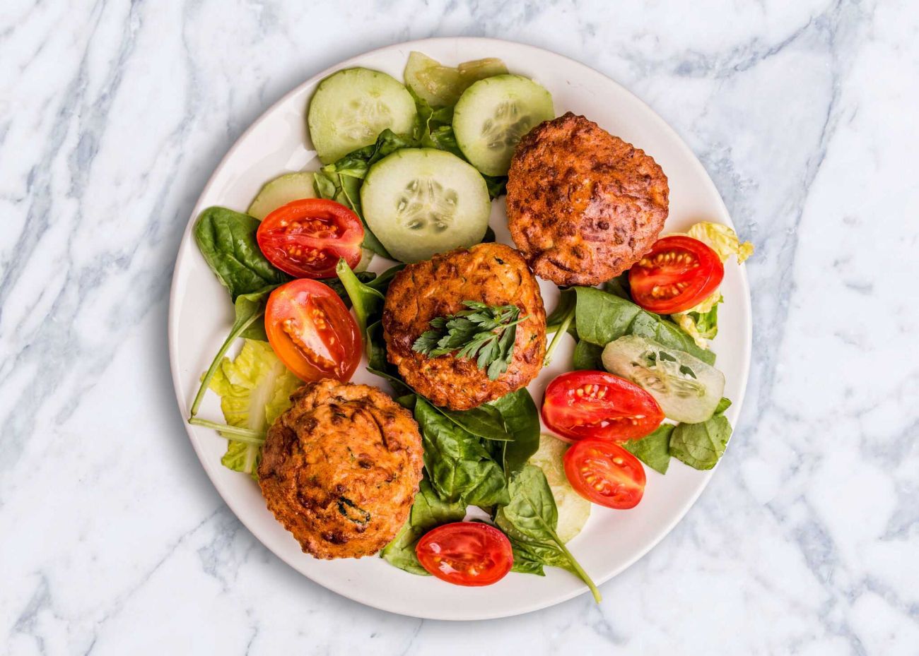 Jeśli chcesz w 2024 roku zdrowo się odżywiać musisz poznać ofertę cateringu dietetycznego LOVE Catering!