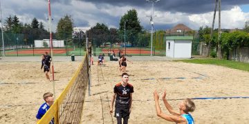 Sportowe lato 2024. Plażówka, ścianka, rozgrywki ligowe