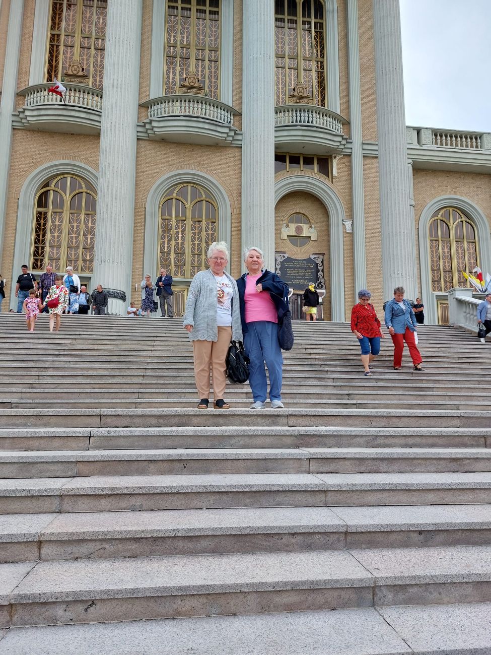 W Dolanach panie rozwijają skrzydła