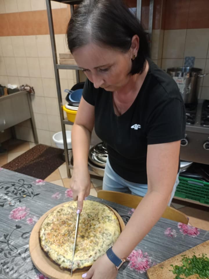 Mała Mobilna Kuchnia dla Ratynia