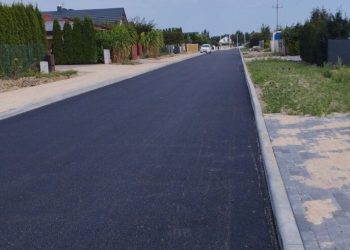 Ulica Róża na finiszu