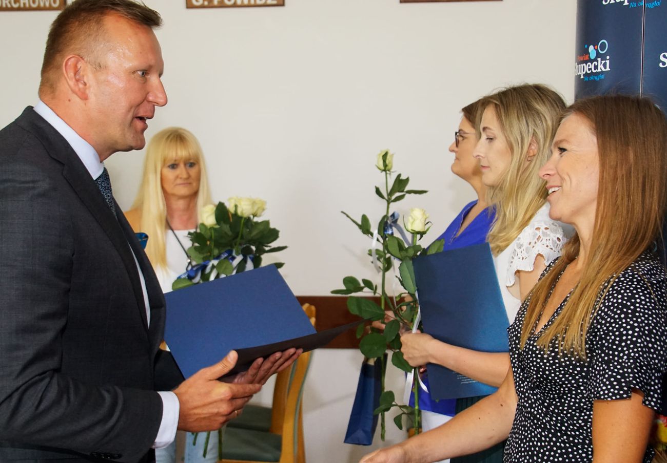 Nauczycielki z awansami. Gratulujemy!