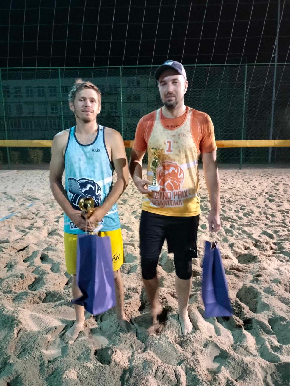 Nocne puchary pojechały do Kalisza