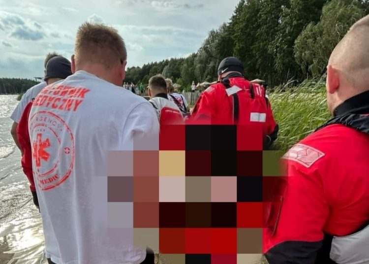 Dramatyczne chwile nad jeziorem. Przyleciał helikopter