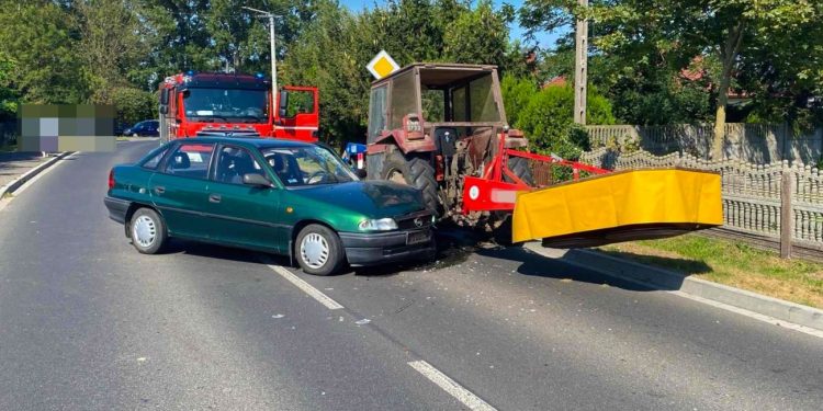 Groźnie w Wierzbnie. Jedna osoba w szpitalu