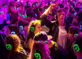 Silent disco. Takiej imprezy w Strzałkowie jeszcze nie było