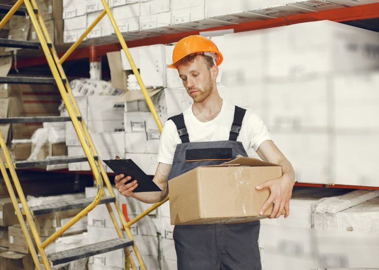 Bezpieczeństwo pracowników przemysłowych – o jakich aspektach powinno się pamiętać?